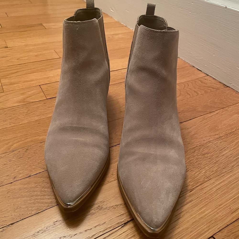 Marc Fisher - Yale Boot size 10